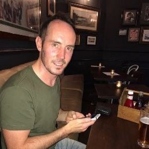 Meet your Posher, Simon